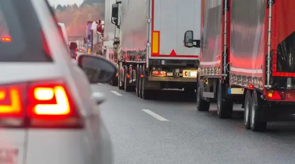 Biroul Asiguratorilor elimină conducătorul auto din raportul RCA, conform Titi Aur