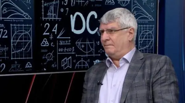 Școala românească între analfabetism funcțional și valul AI: Sorin Ivan și Liviu Papadima, dezbatere la DC EDU