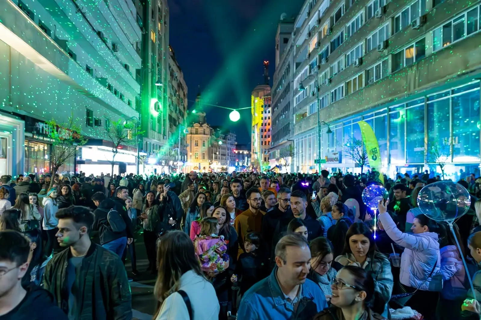 Spotlight 2024: Calea Victoriei devine o scenă imensă de lumină și sunet