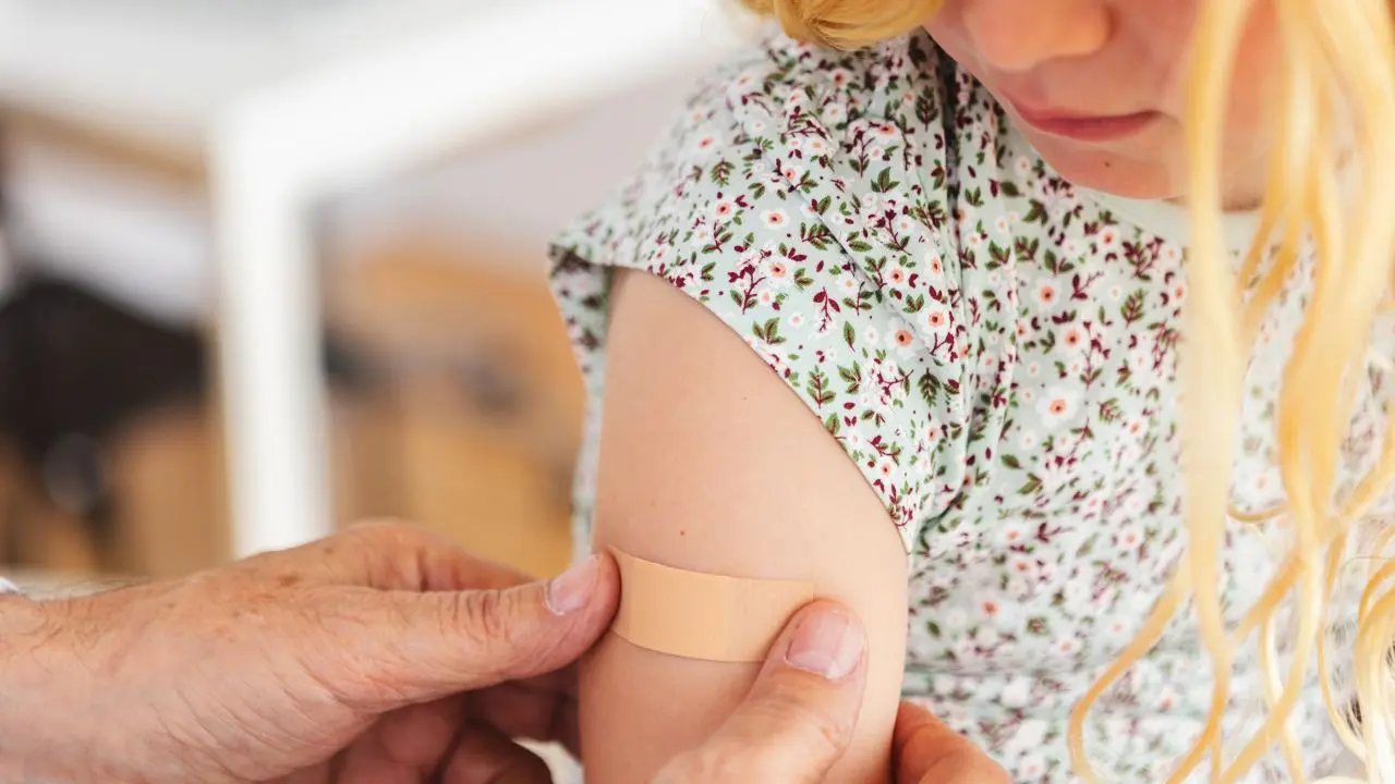 Vaccinul antigripal e greu de găsit în farmacii, România așteaptă următoarea tranșă de doze